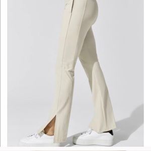 ISO Carbon 38 kick flare pants